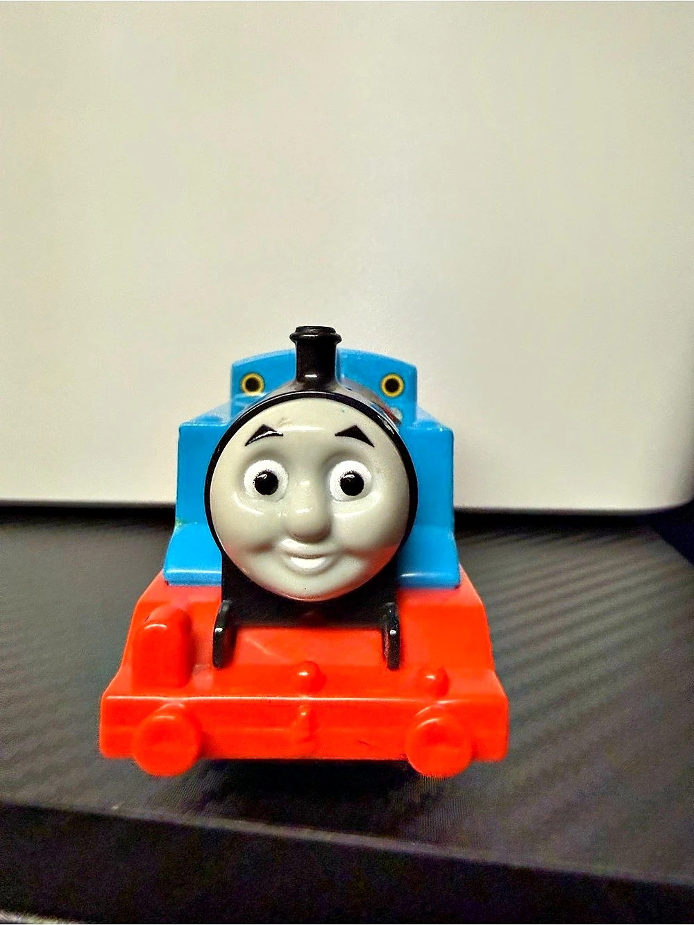 Thomas & Friends Thomas the Tank Engine Motorized Toy Train 2013